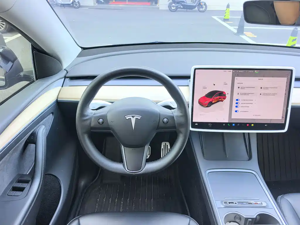 Tesla Model Y 2022 — фото 17
