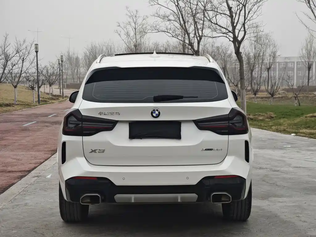 BMW X3 2022 — фото 9