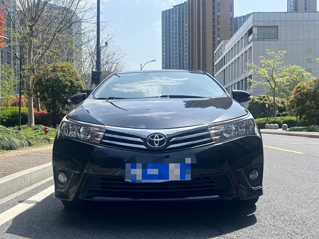 Toyota Corolla 2016 — фото 2