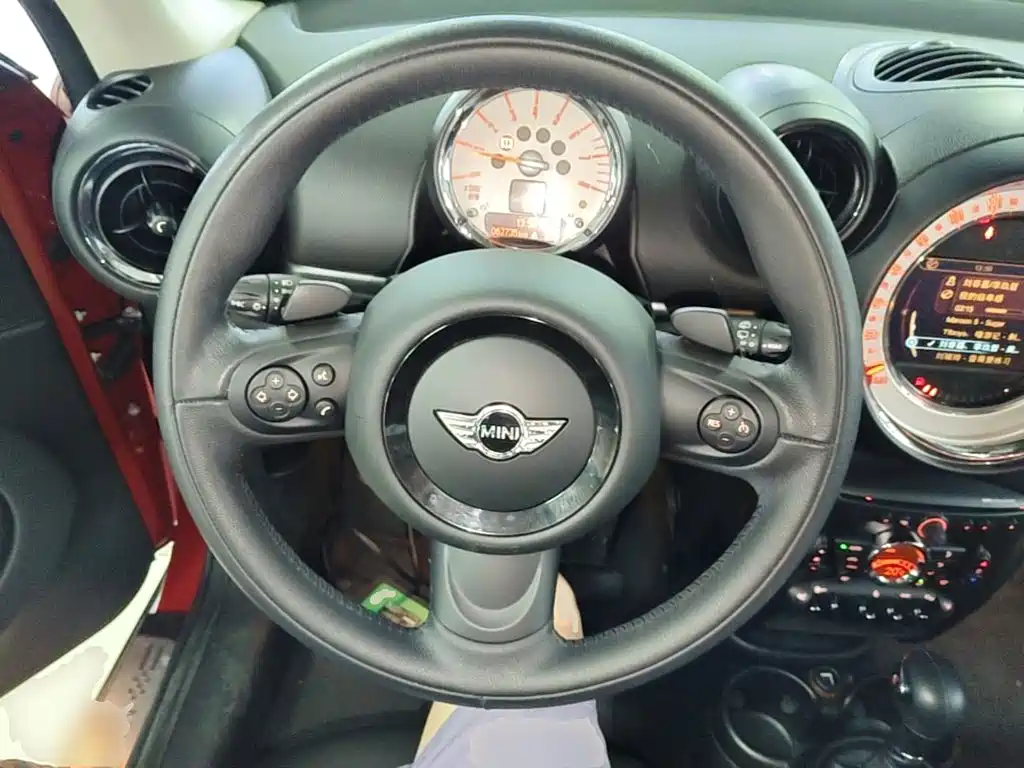 MINI Countryman 2014 — фото 11