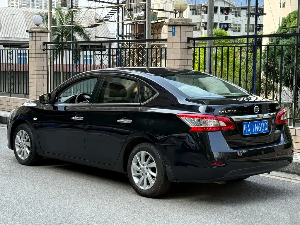 Nissan Sylphy 2013 — фото 3
