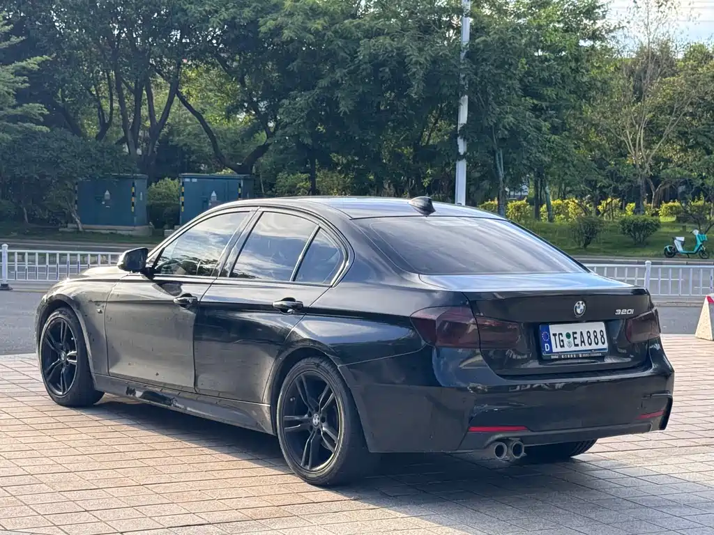 BMW 3 Series 2019