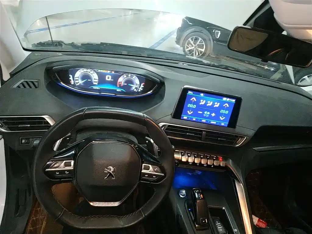 Peugeot 4008 2018 — фото 10