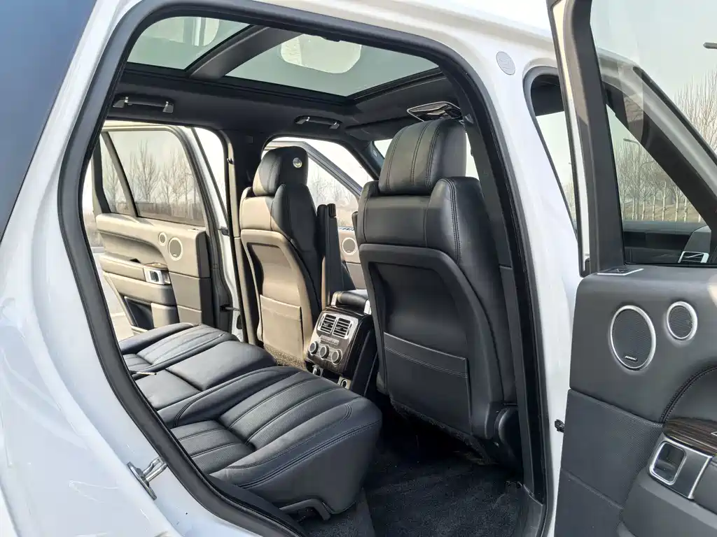 Land Rover Range Rover 2015 — фото 15