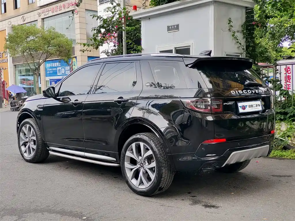 Land Rover Discovery Sport 2024 — фото 4