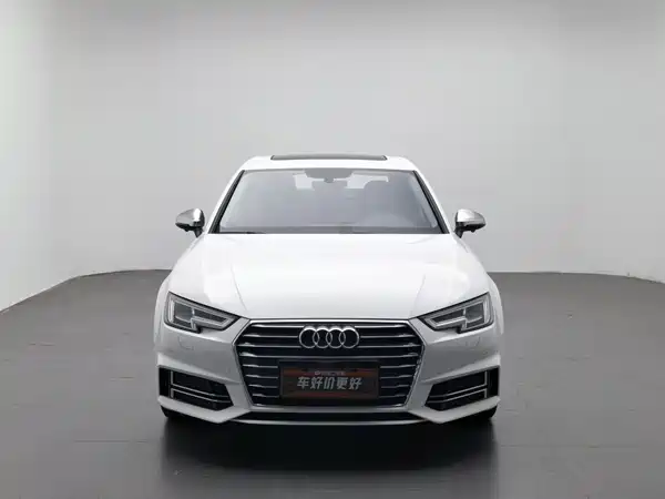 Audi A4L 2019