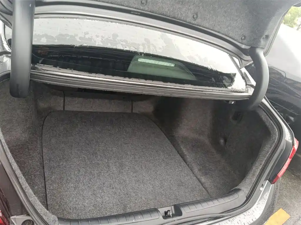 Honda Accord 2021 — фото 19