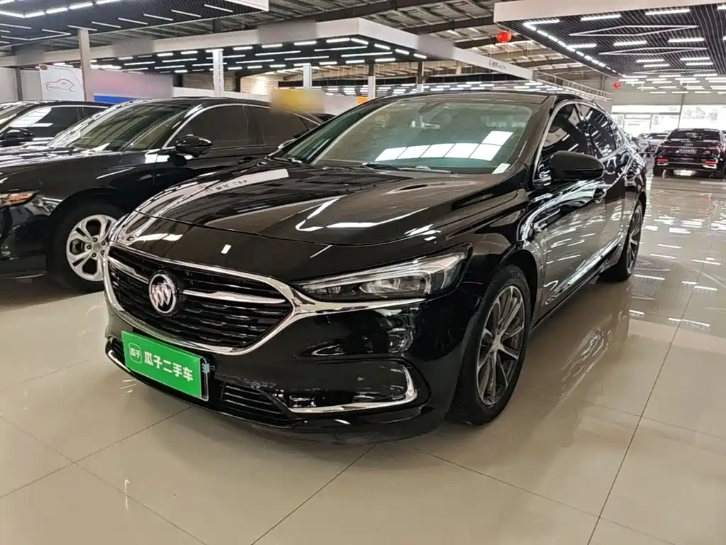 Buick LaCrosse 2021 — фото 1