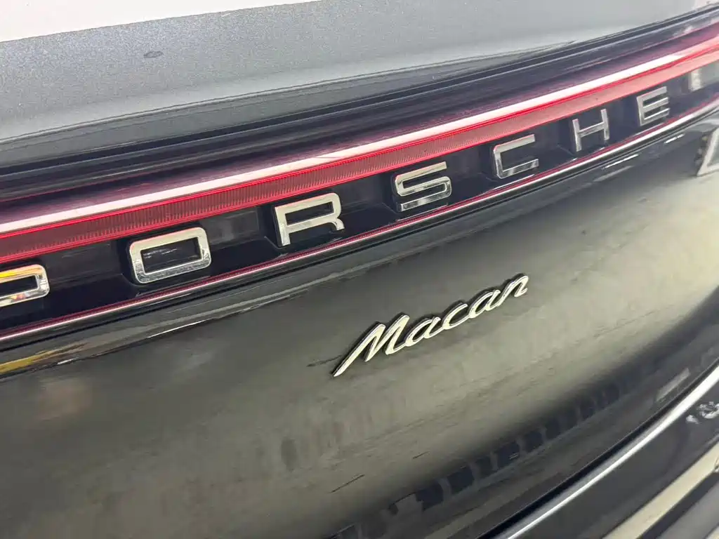 Porsche Macan 2023 — фото 10