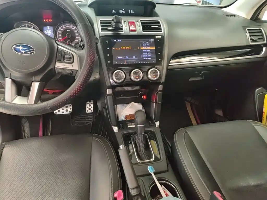 Subaru Forester 2017 — фото 13