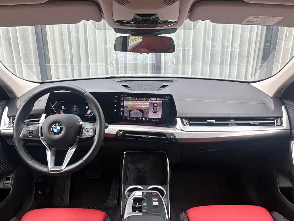 BMW X2 2024 — фото 10