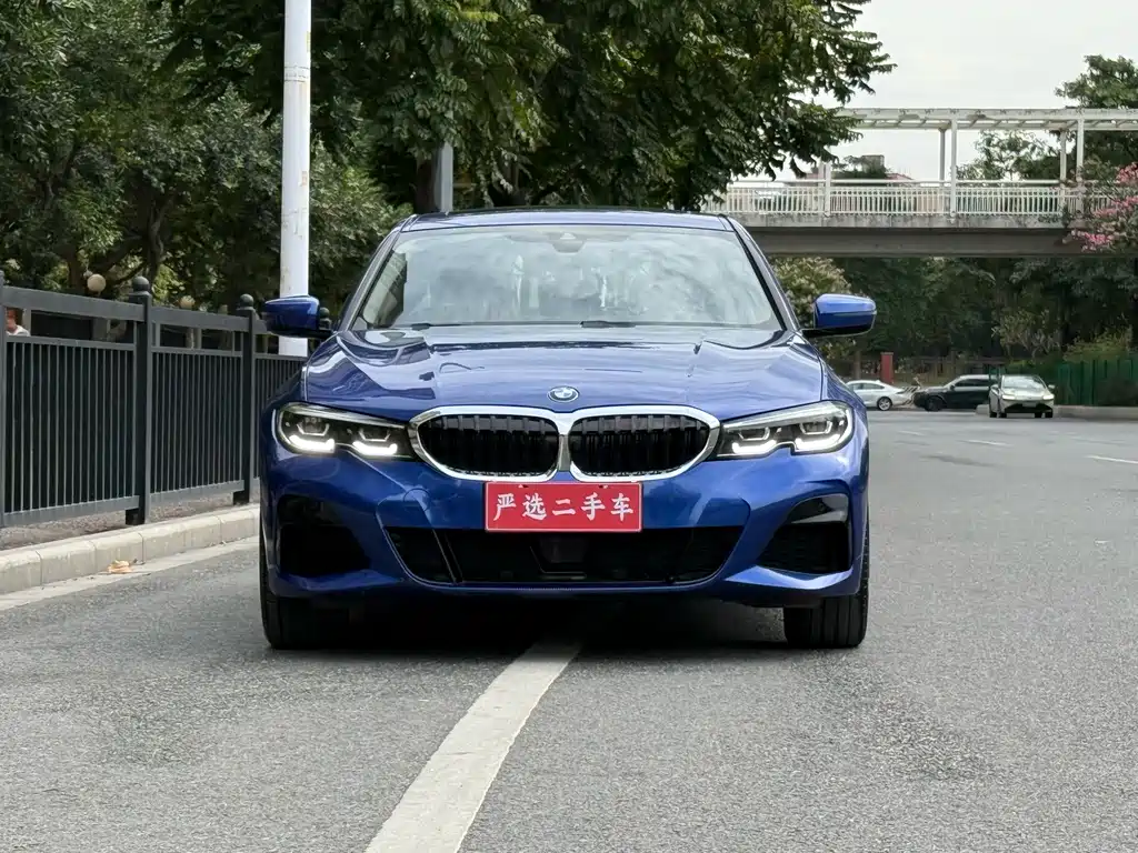 BMW 3 Series 2021