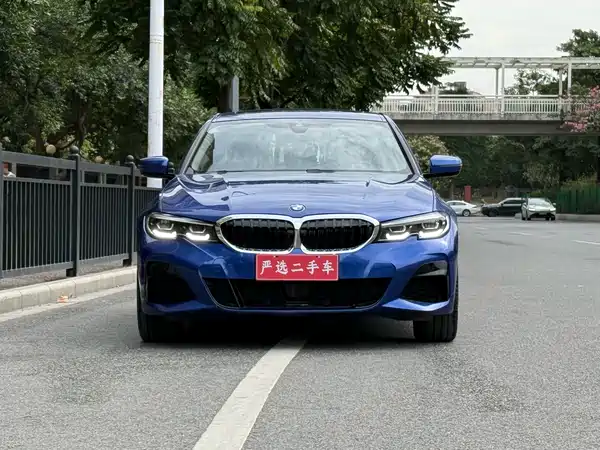 BMW 3 Series 2021