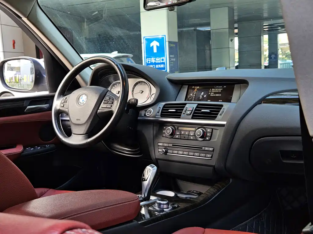 BMW X3 2014 — фото 12