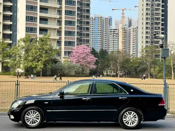 Toyota Crown 2009