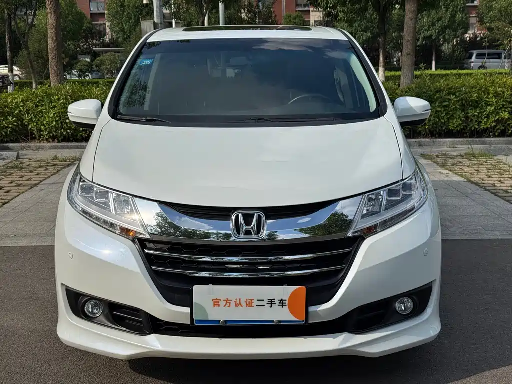 Honda Odyssey 2016 — фото 2