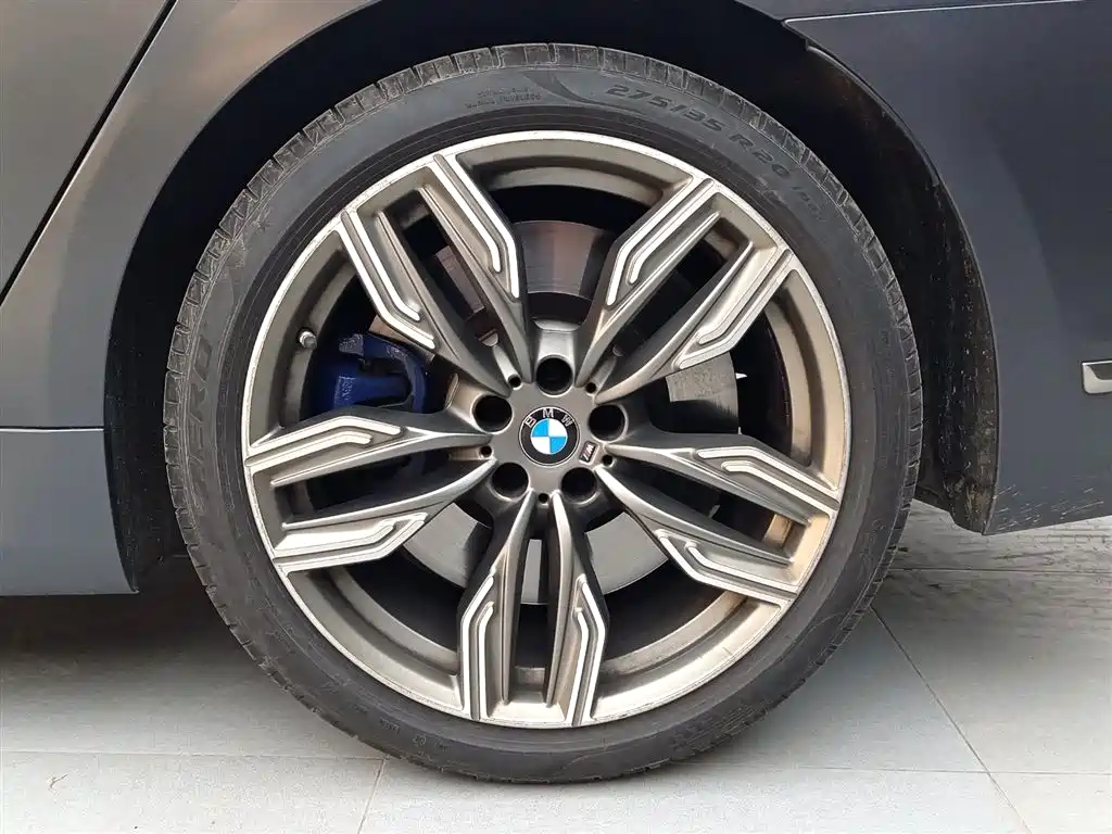BMW 7 Series 2019 — фото 18
