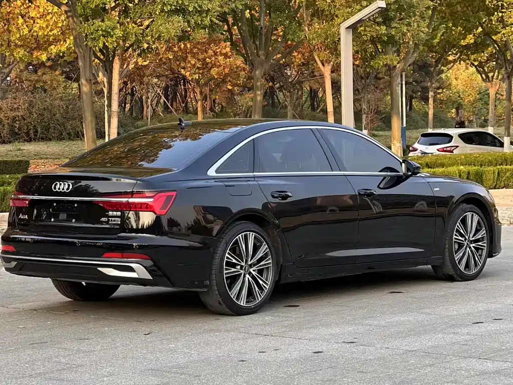 Audi A6L 2023 — фото 18