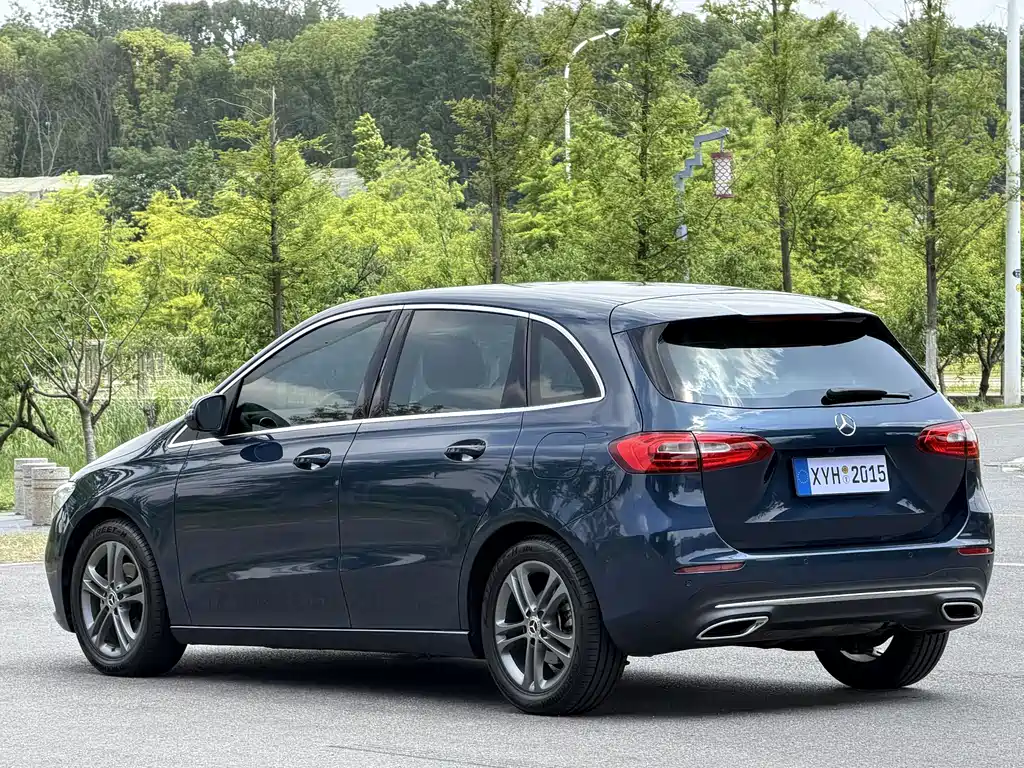 Mercedes-Benz B-Class 2020 — фото 17