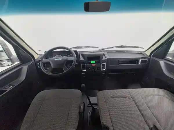 Iveco Proud 2023