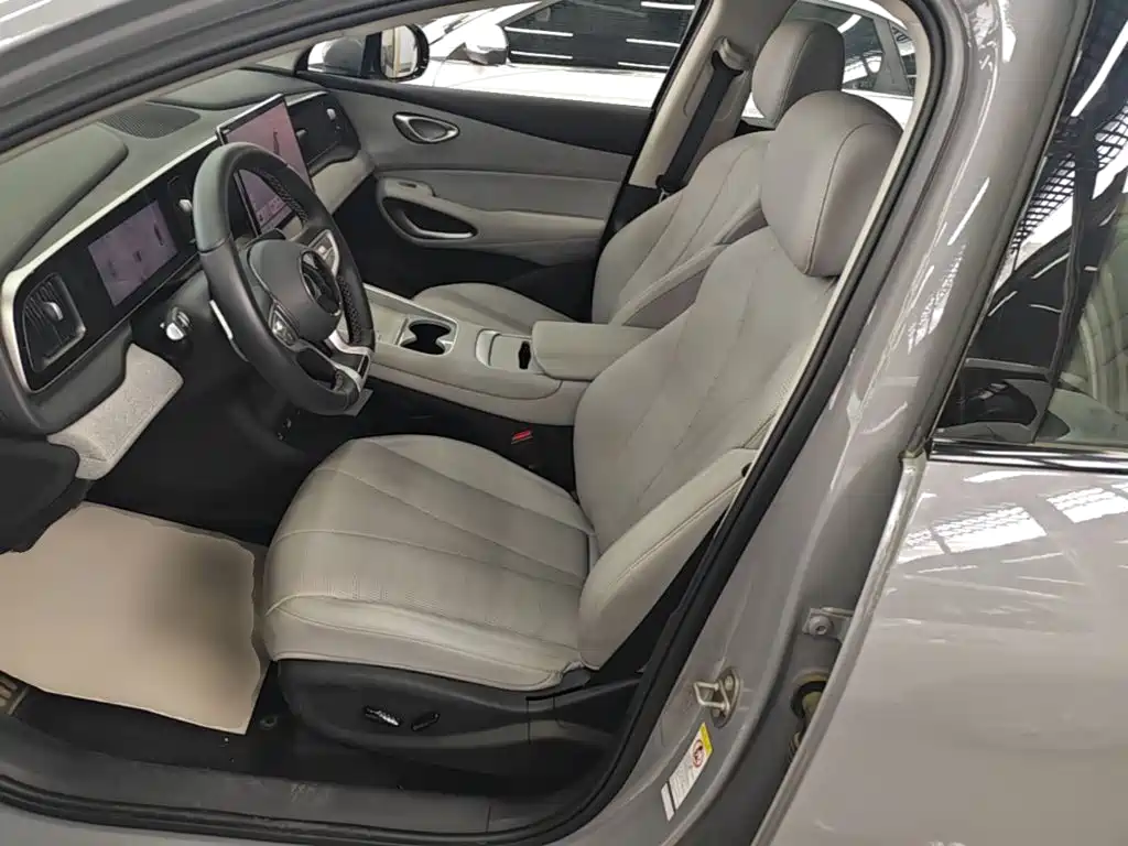 BYD Sealion 05 EV 2025 — фото 15
