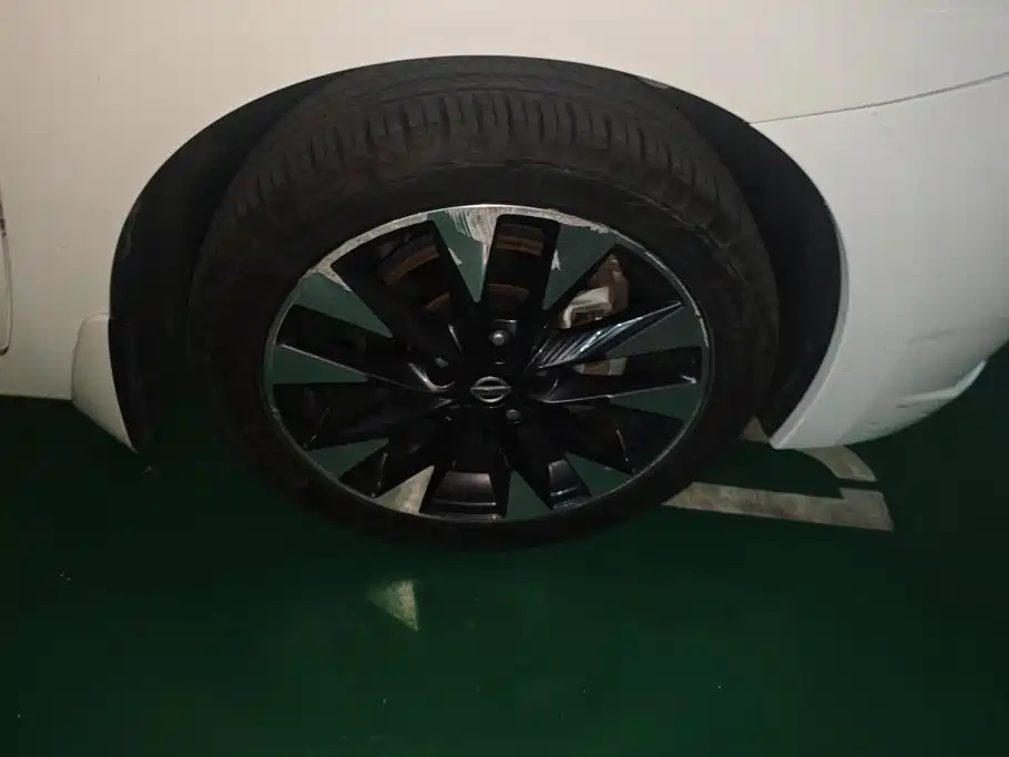 Nissan Bluebird 2018