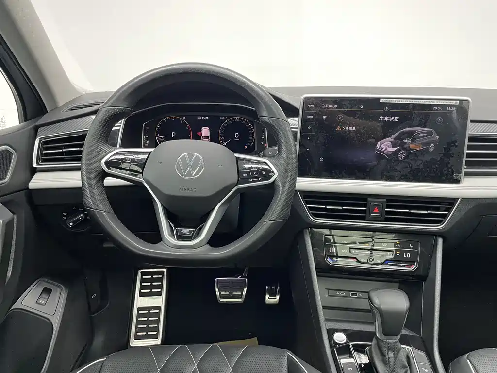 Volkswagen Tiguan L 2022 — фото 14