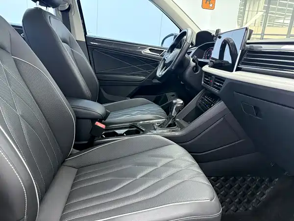 Volkswagen Tiguan L 2022