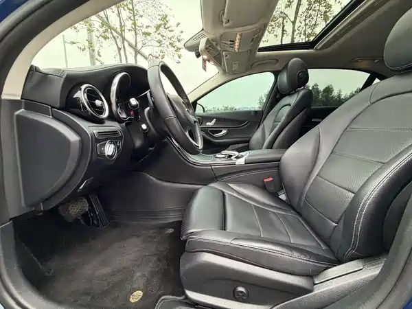 Mercedes-Benz C-Class 2018