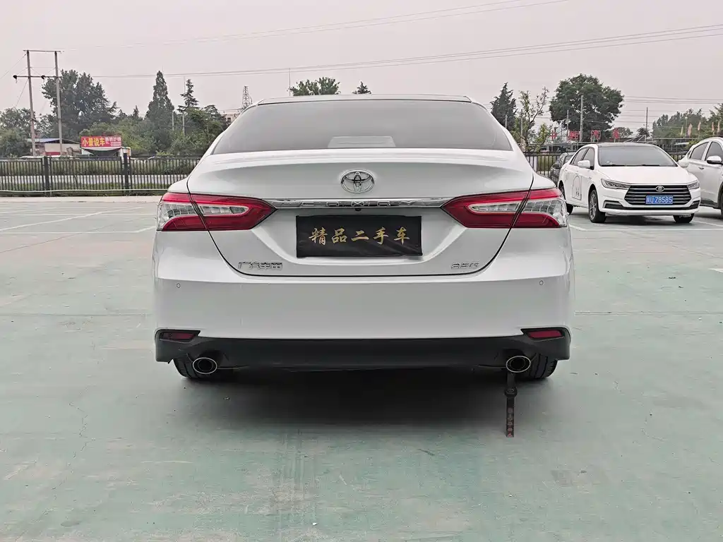 Toyota Camry 2021 — фото 22