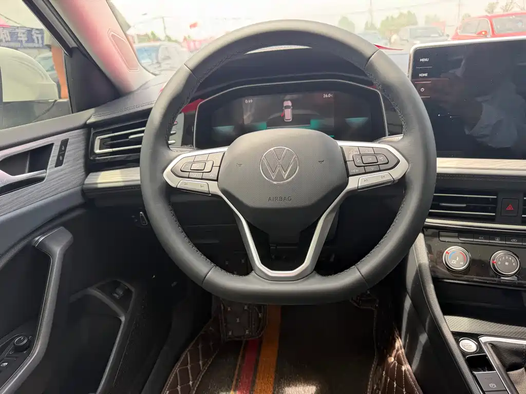 Volkswagen Sagitar 2025