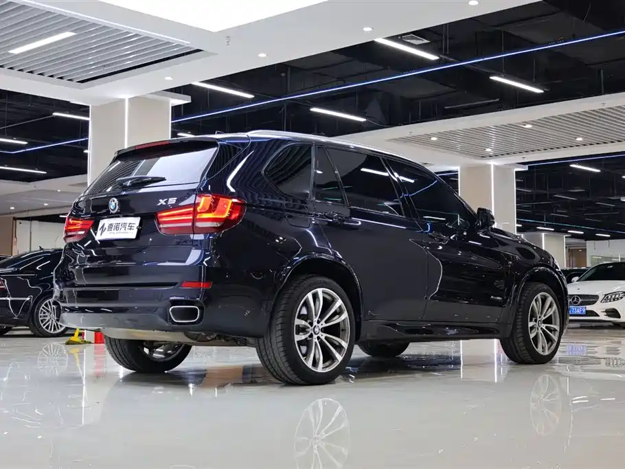 BMW X5 2019 — фото 13