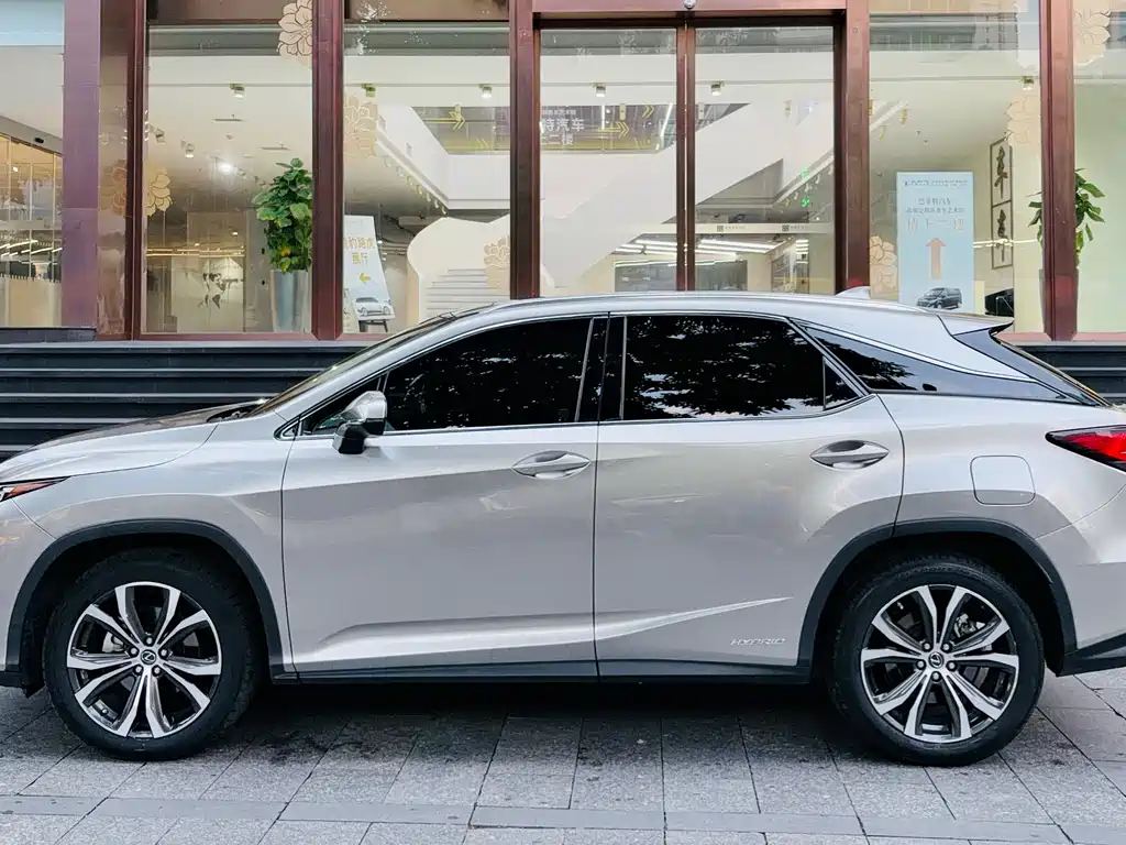 Lexus RX 2019 — фото 3