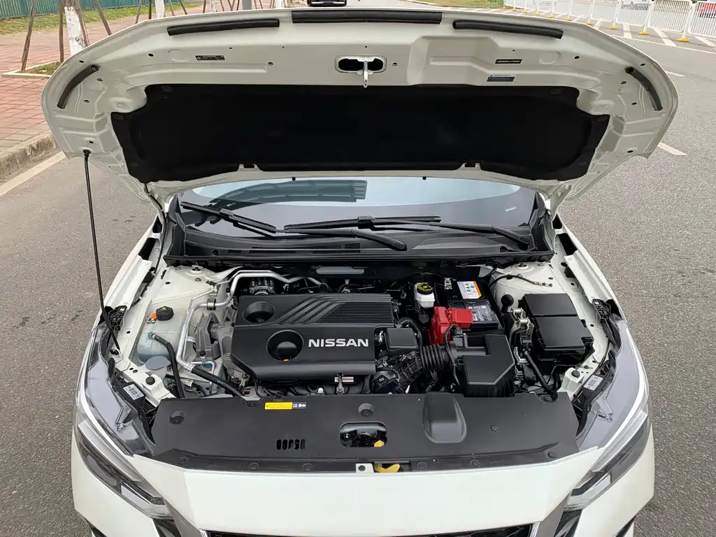 Nissan Sylphy 2023 — фото 18