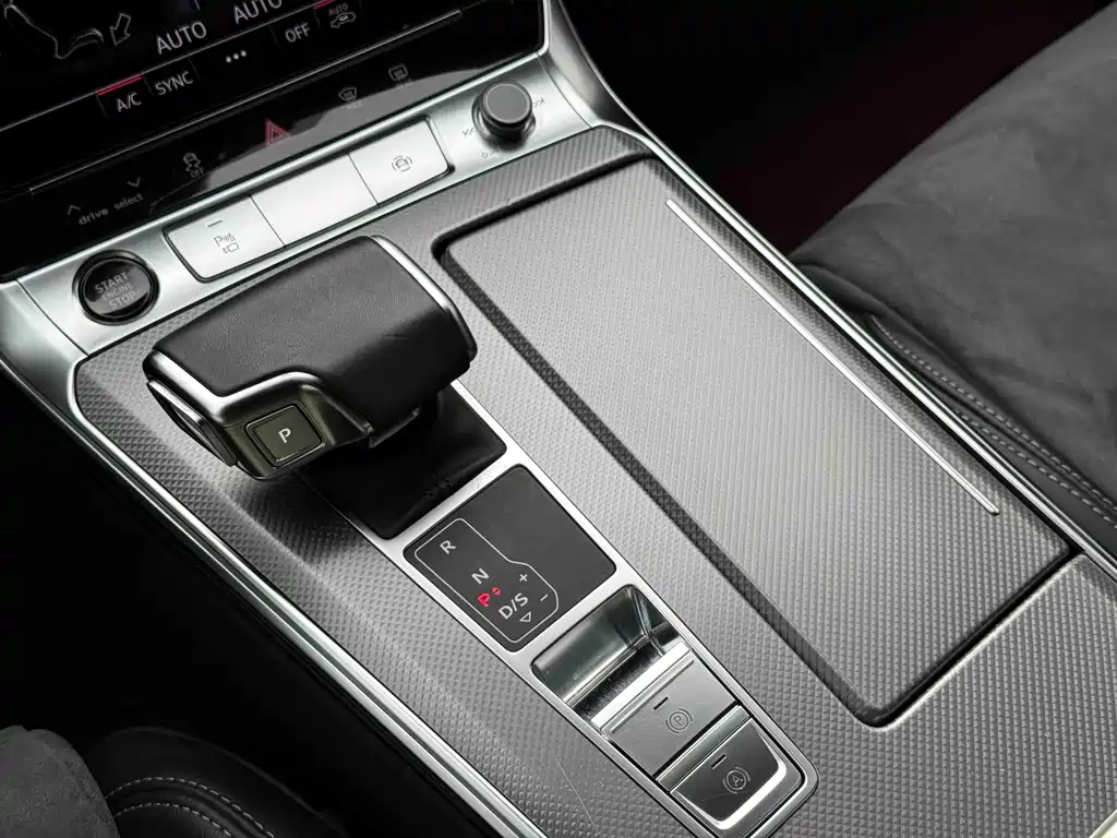 Audi A6L 2024