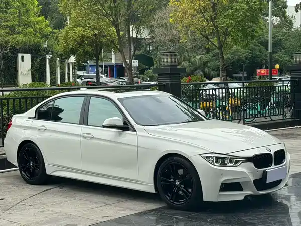 BMW 3 Series 2017