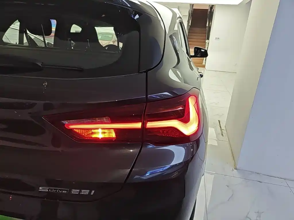 BMW X2 2021 — фото 8