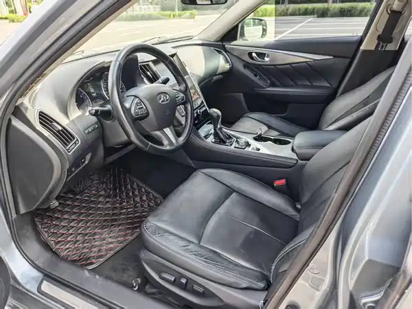 Infiniti Q50L 2016