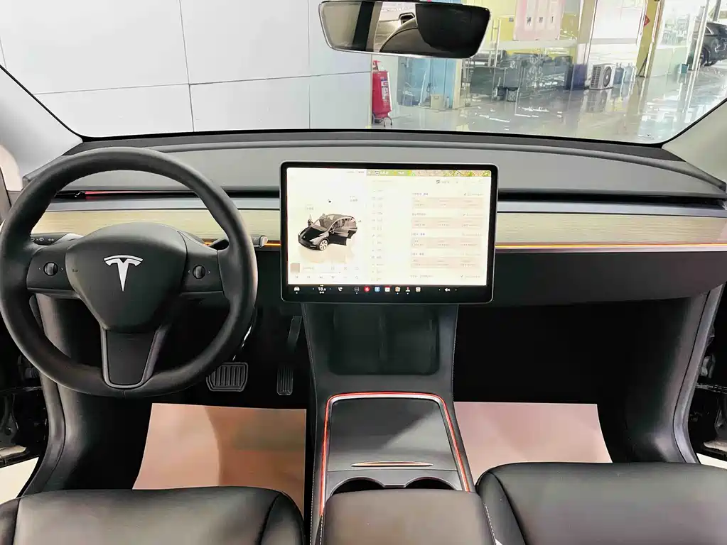 Tesla Model Y 2022 — фото 9
