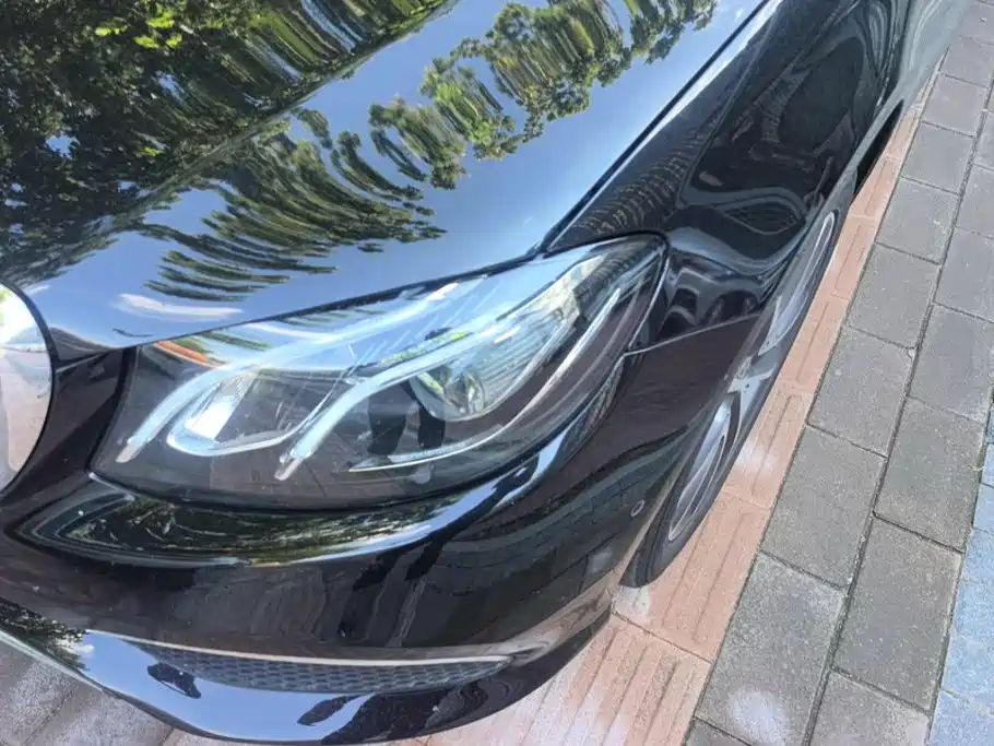 Mercedes-Benz E-Class 2020