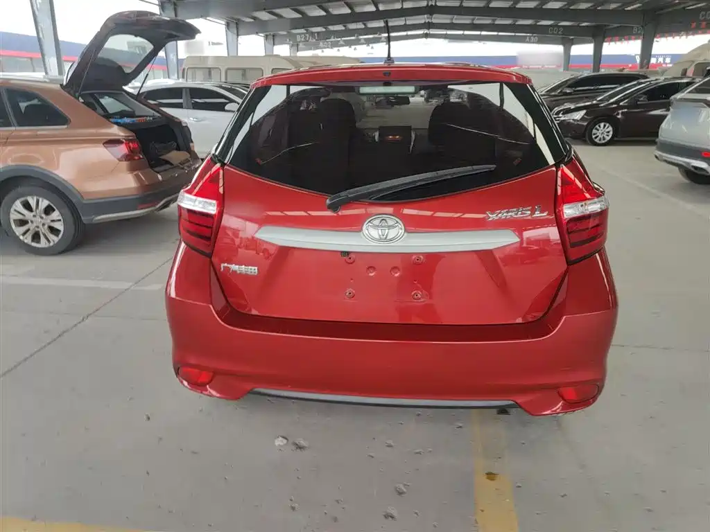 Toyota Yaris L 2018 — фото 4