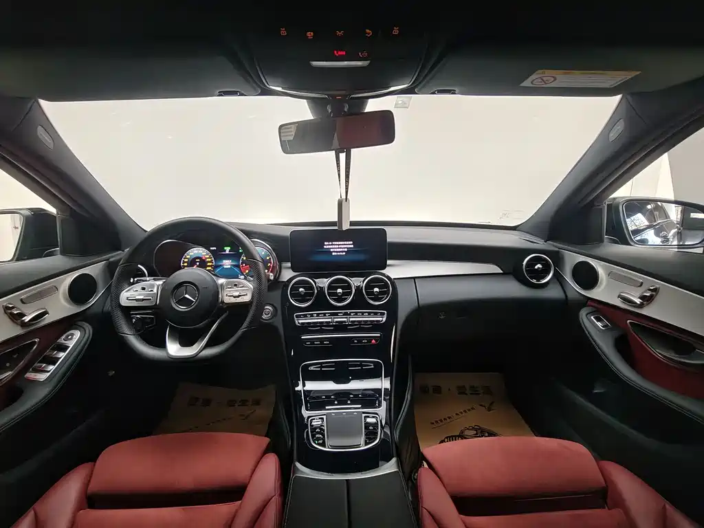 Mercedes-Benz C-Class 2020