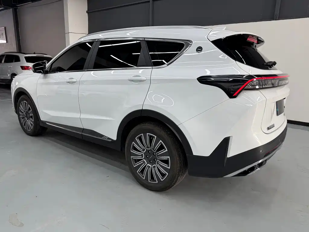 Jetour X70 PLUS 2025