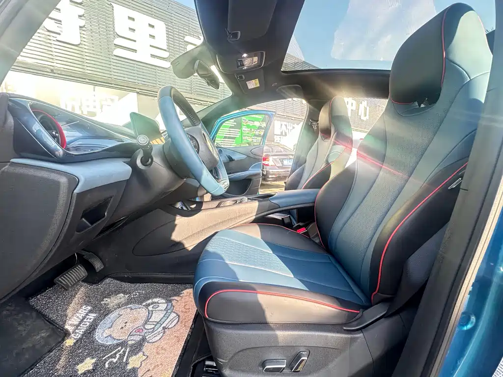 BYD Dolphin 2023 — фото 13