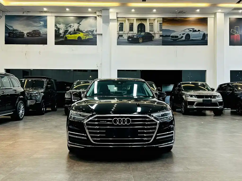 Audi A8 2018 — фото 2