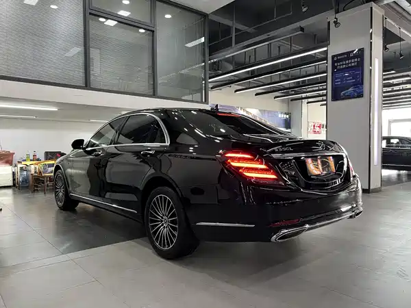 Mercedes-Benz S-Class 2018