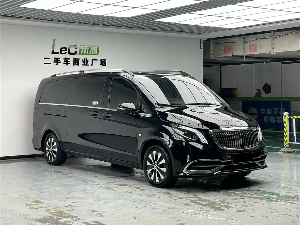 Mercedes-Benz Vito 2022 — фото 3