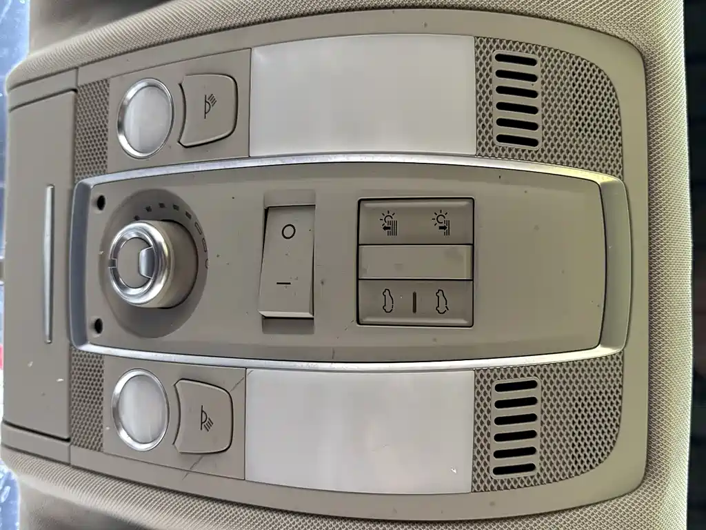 Audi Q7 2014 — фото 19