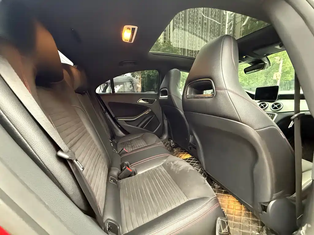 Mercedes-Benz CLA 2018 — фото 13