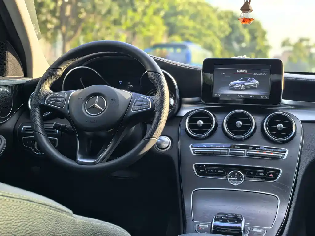 Mercedes-Benz C-Class 2016 — фото 10